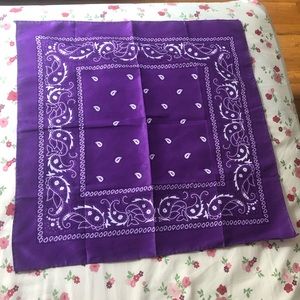 purple bandana